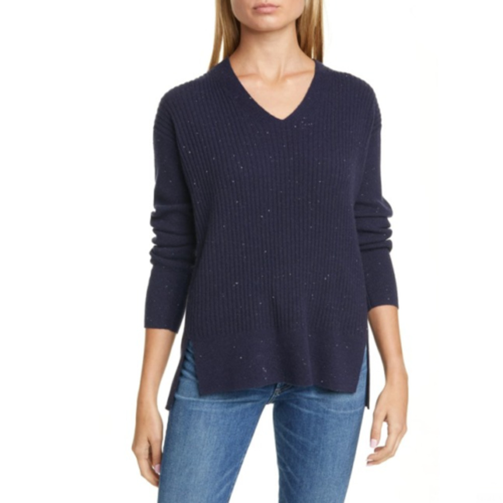 Nordstrom Signature 100% Cashmere V Neck‎ Pullover